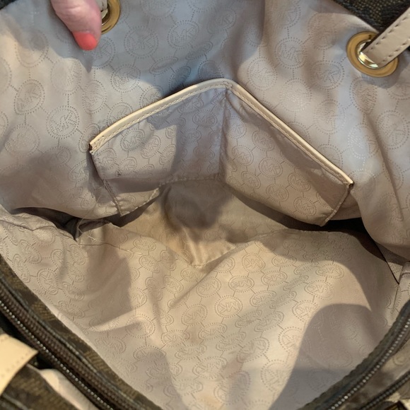 Michael Kors Tote - Picture 6 of 7